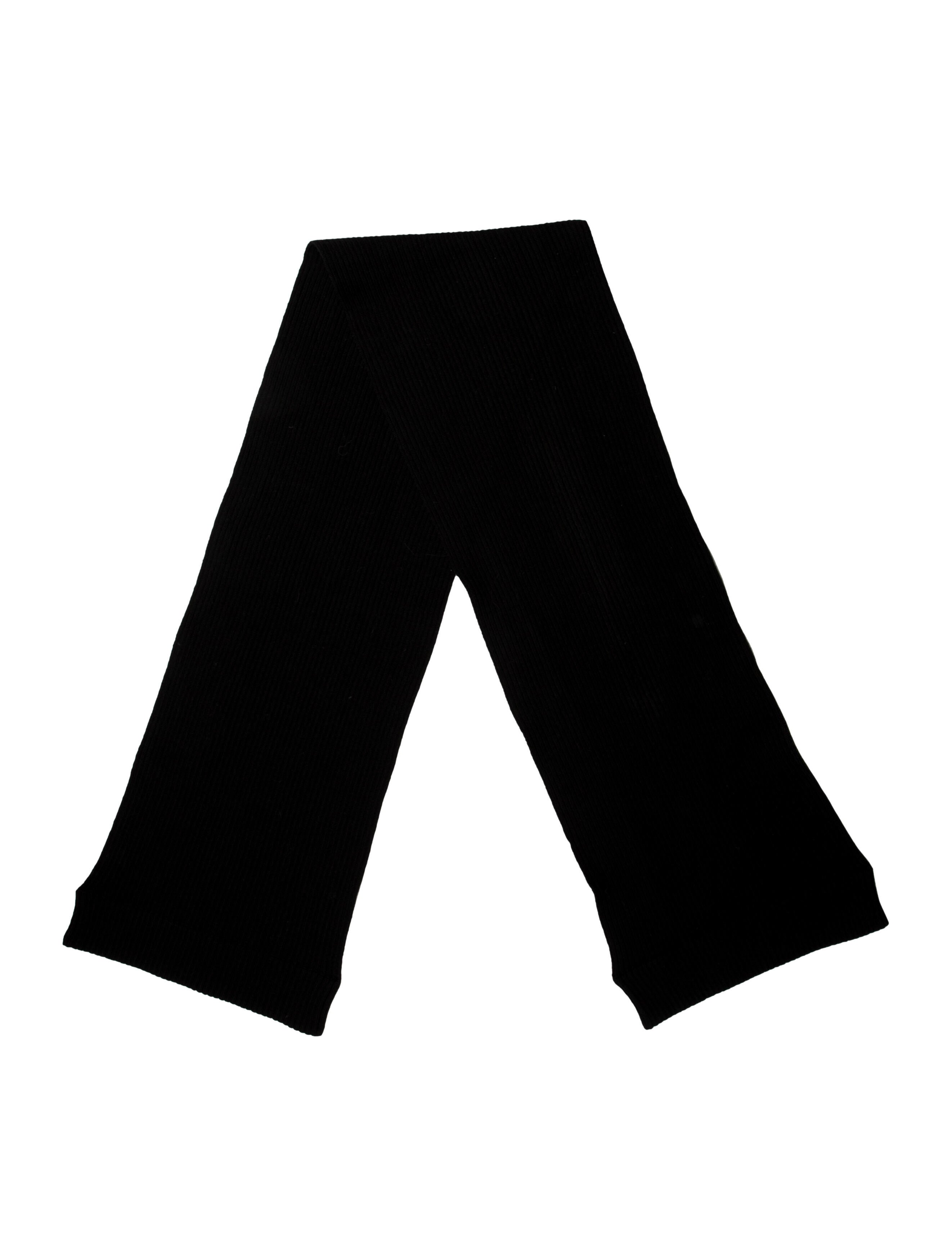 Dolce & Gabbana Virgin Wool Scarf