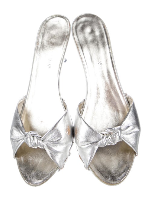 Dolce & Gabbana Leather Slides