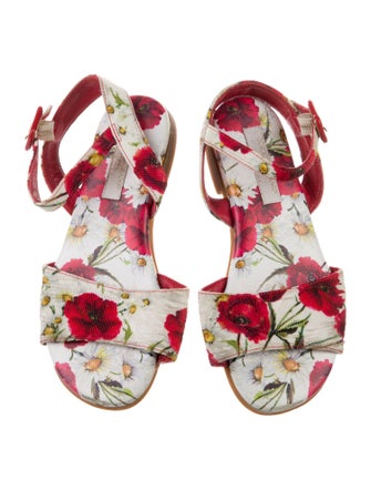 Dolce & Gabbana Flat Sandals