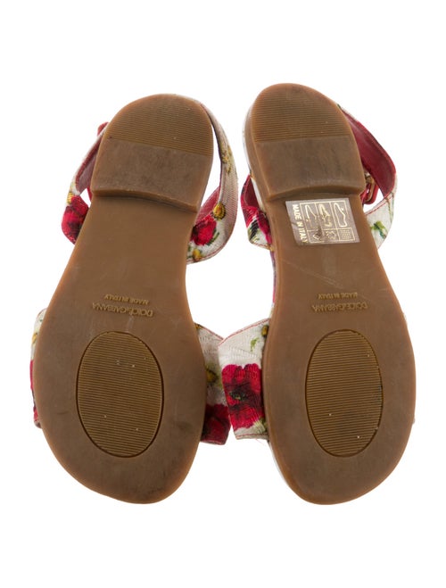 Dolce & Gabbana Flat Sandals