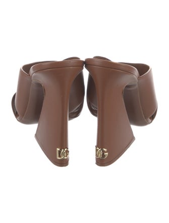 Dolce & Gabbana Leather Slides