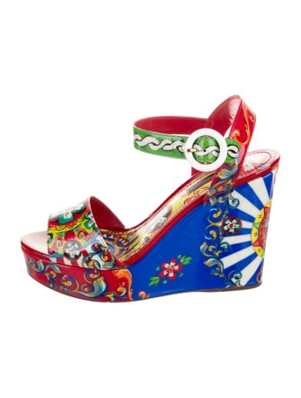 Dolce & Gabbana Carretto Print Patent Leather Sandals