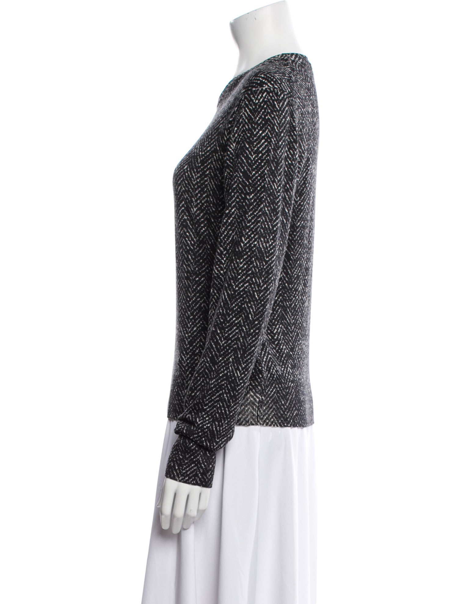 Dolce & Gabbana Virgin Wool Crew Neck Sweater