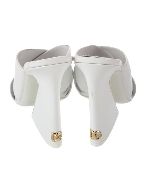 Dolce & Gabbana Leather Slides