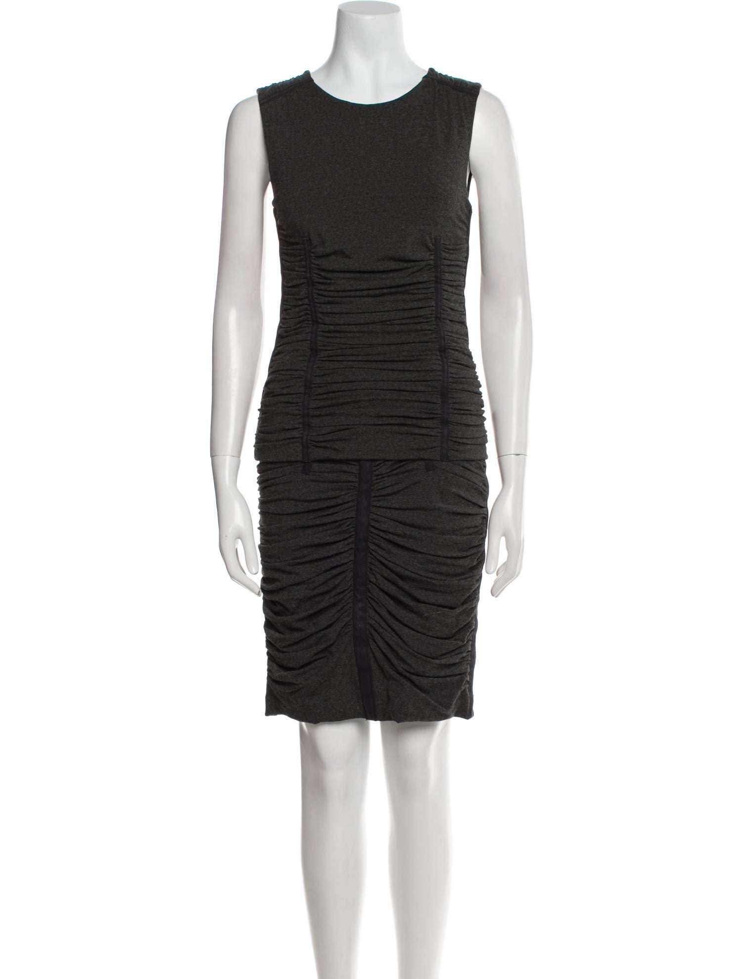 D&G Skirt Set