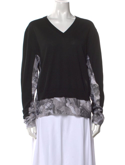 Dolce & Gabbana Virgin Wool V-Neck Top