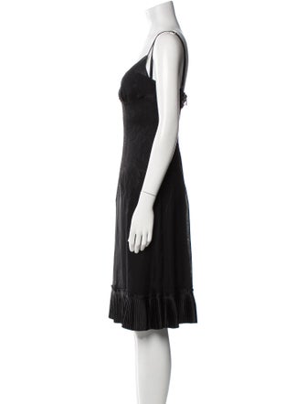 Dolce & Gabbana V-Neck Knee-Length Dress
