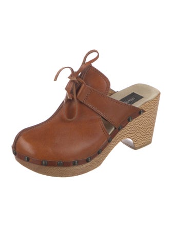 Dolce & Gabbana Leather Bow Accents Mules