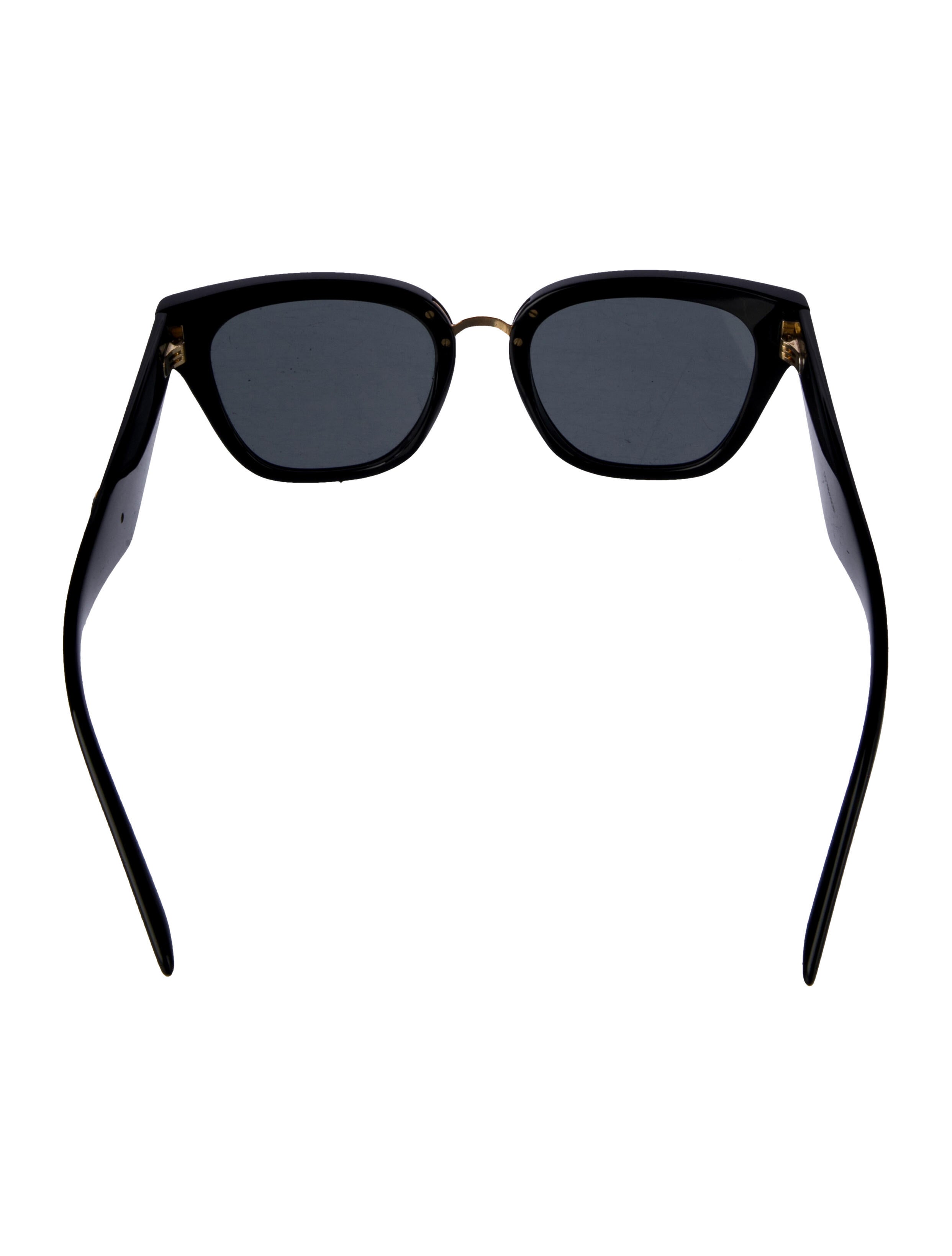 Dolce & Gabbana Wayfarer Tinted Sunglasses