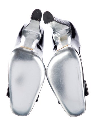 Dolce & Gabbana Patent Leather Bow Accents Pumps