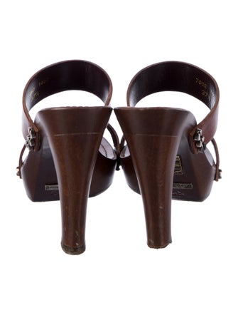 Dolce & Gabbana Leather Slides