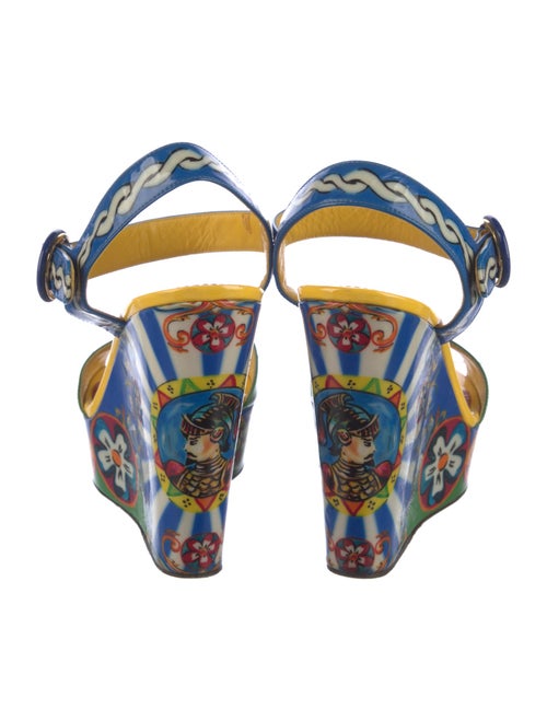 Dolce & Gabbana Carretto Print Patent Leather Sandals