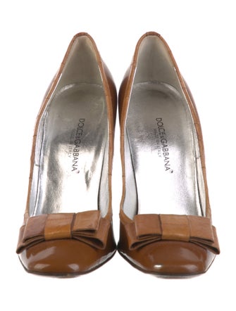 Dolce & Gabbana Patent Leather Bow Accents Pumps