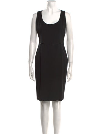Dolce & Gabbana Virgin Wool Knee-Length Dress