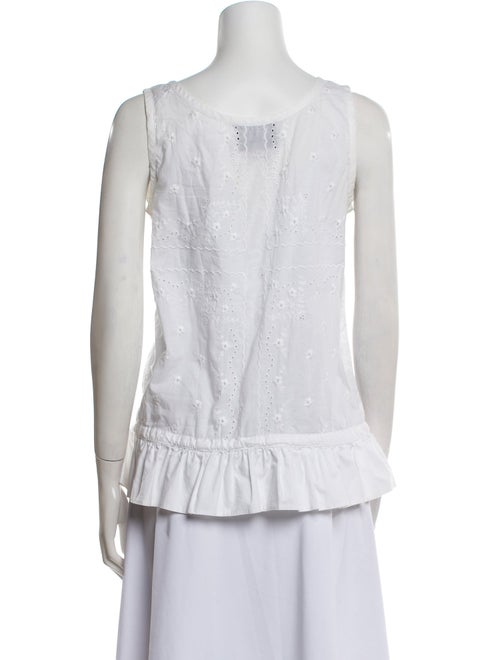 D&G Scoop Neck Sleeveless Top