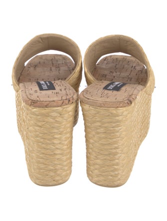 Dolce & Gabbana Straw Espadrilles