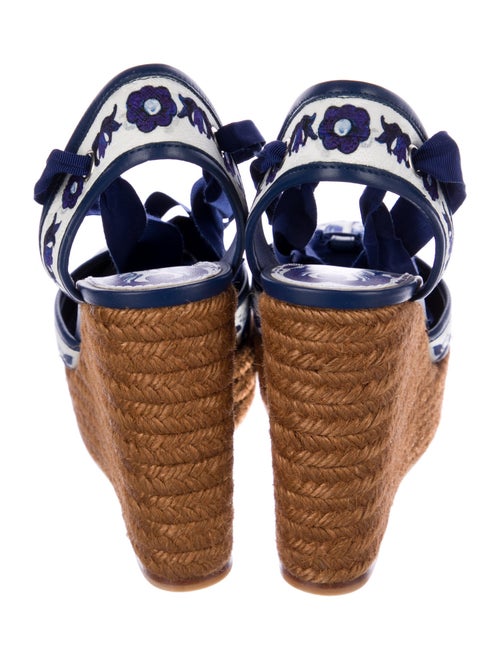 Dolce & Gabbana Printed Leather Trim Embellishment D'Orsay Pumps