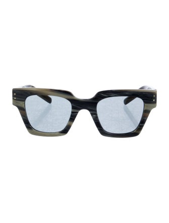 Dolce & Gabbana Wayfarer Tinted Sunglasses