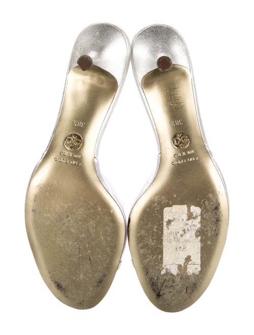 Dolce & Gabbana Leather Slides