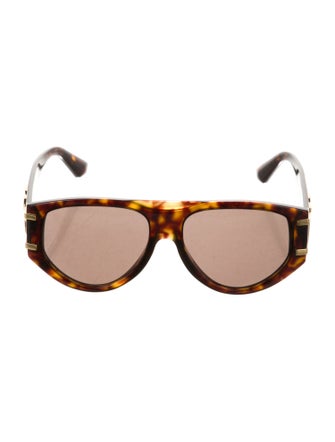 Dolce & Gabbana Oversize Tinted Sunglasses