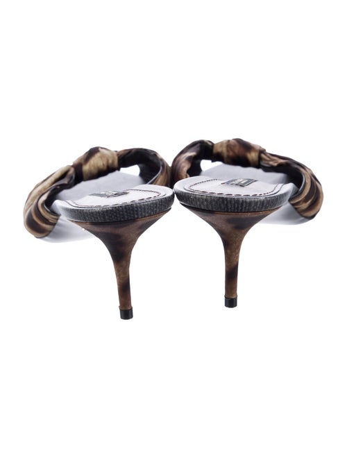 Dolce & Gabbana Animal Print Slides