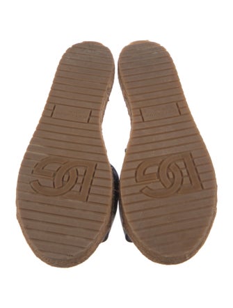 Dolce & Gabbana Leather Slippers