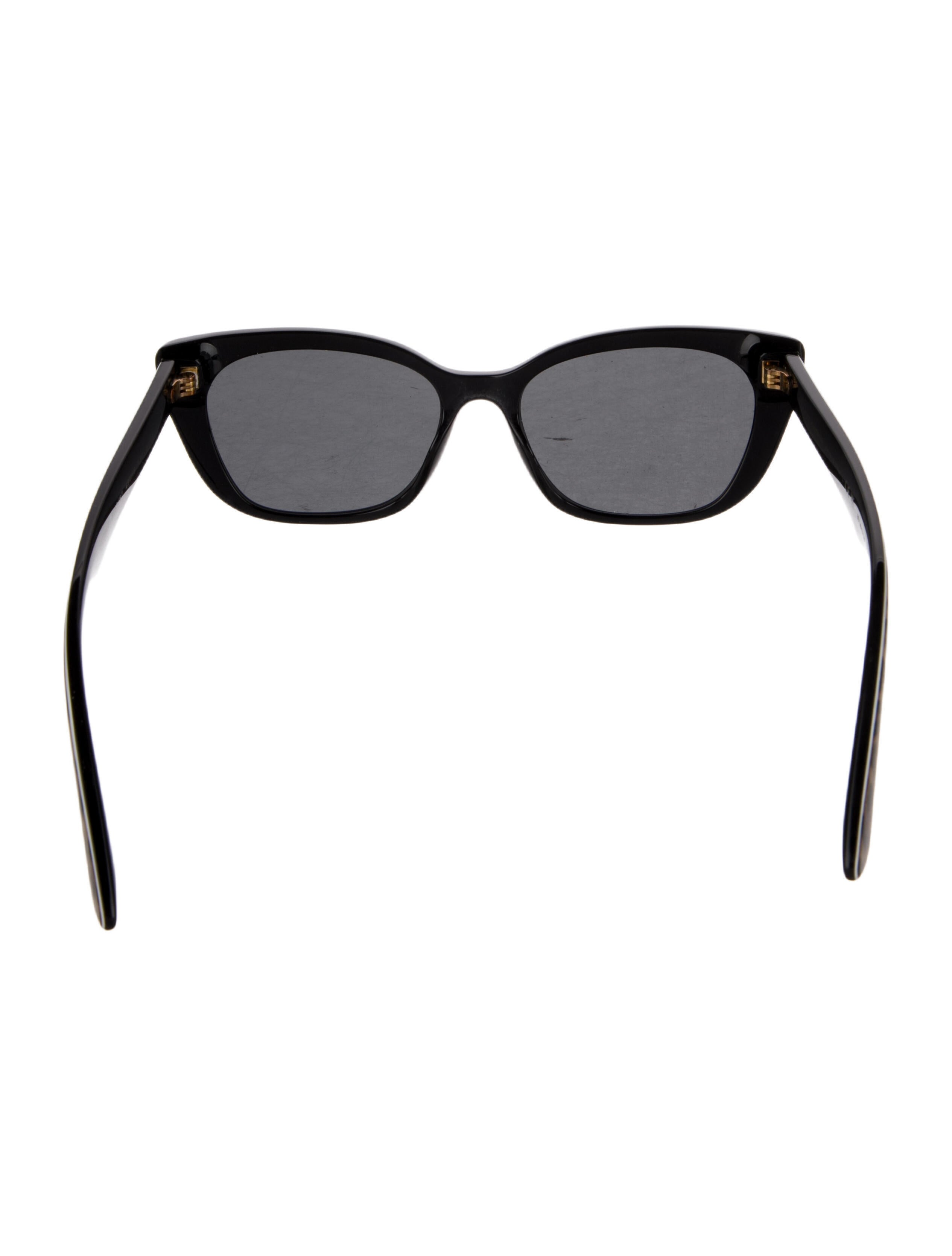 Dolce & Gabbana Square Tinted Sunglasses