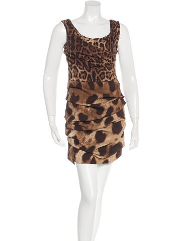 Dolce & Gabbana Leopard Print Sheath Dress