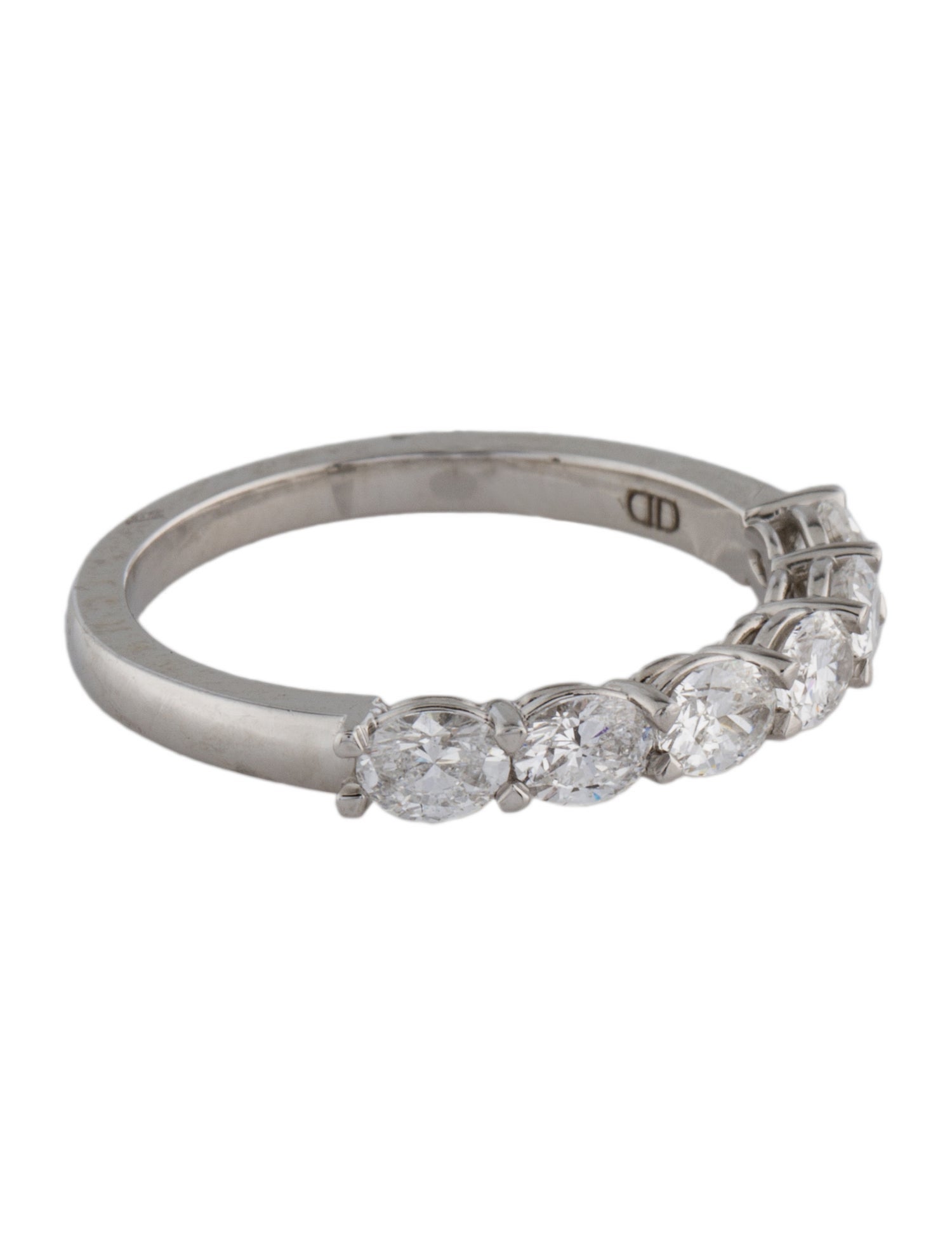 Daniella Design Platinum Diamond Wedding Band
