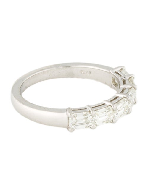 Daniella Design Platinum 1.51ctw Diamond Band Ring