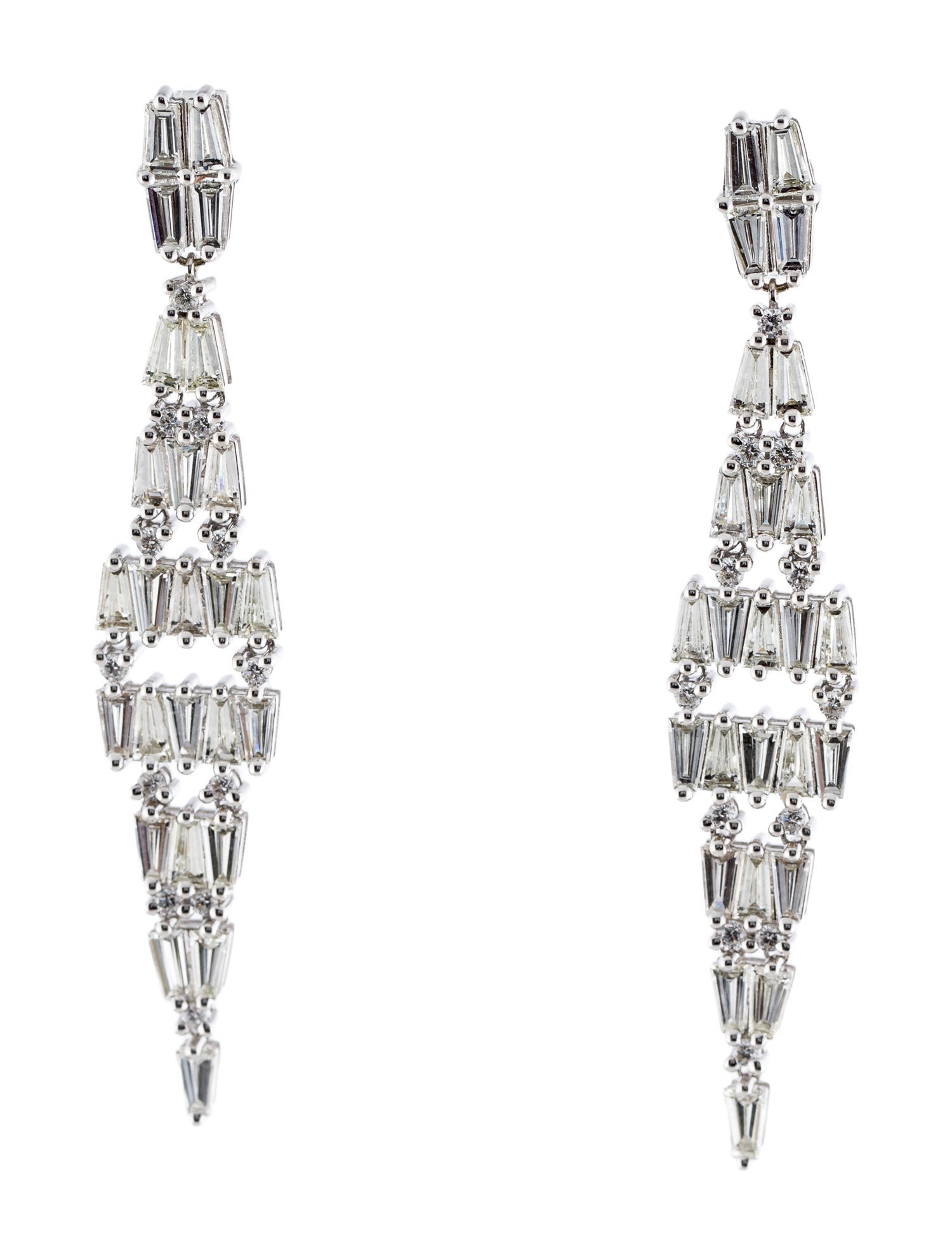 Daniella Design 18K 4.72ctw Diamond Drop Earrings
