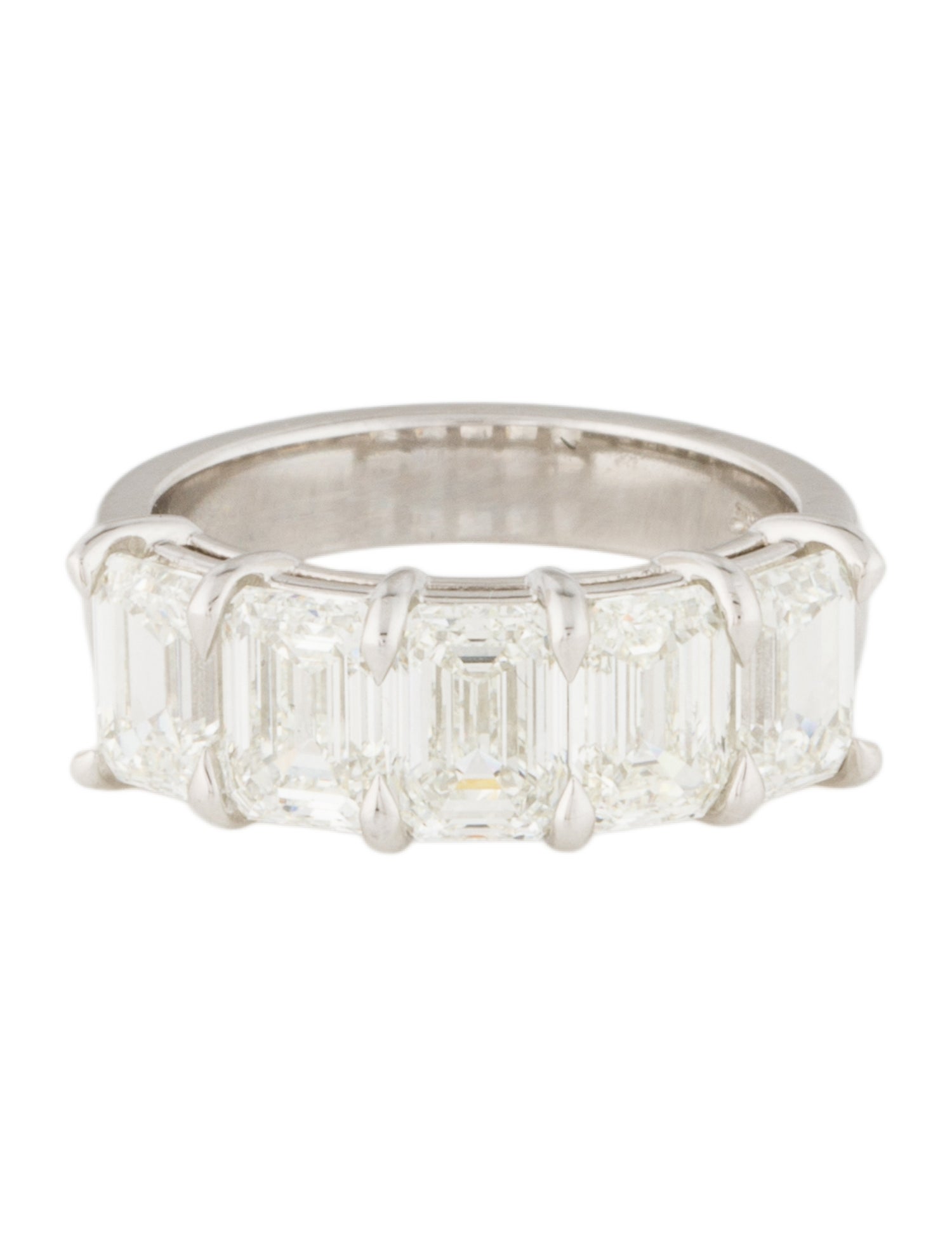 Daniella Design Platinum 4.40ctw Diamond Wedding Band