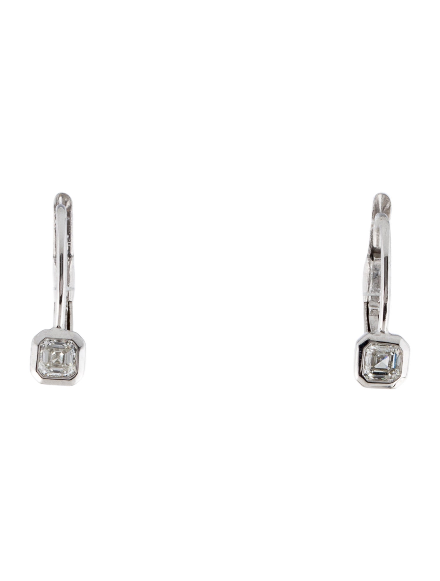 Daniella Design 14K Diamond Drop Earrings