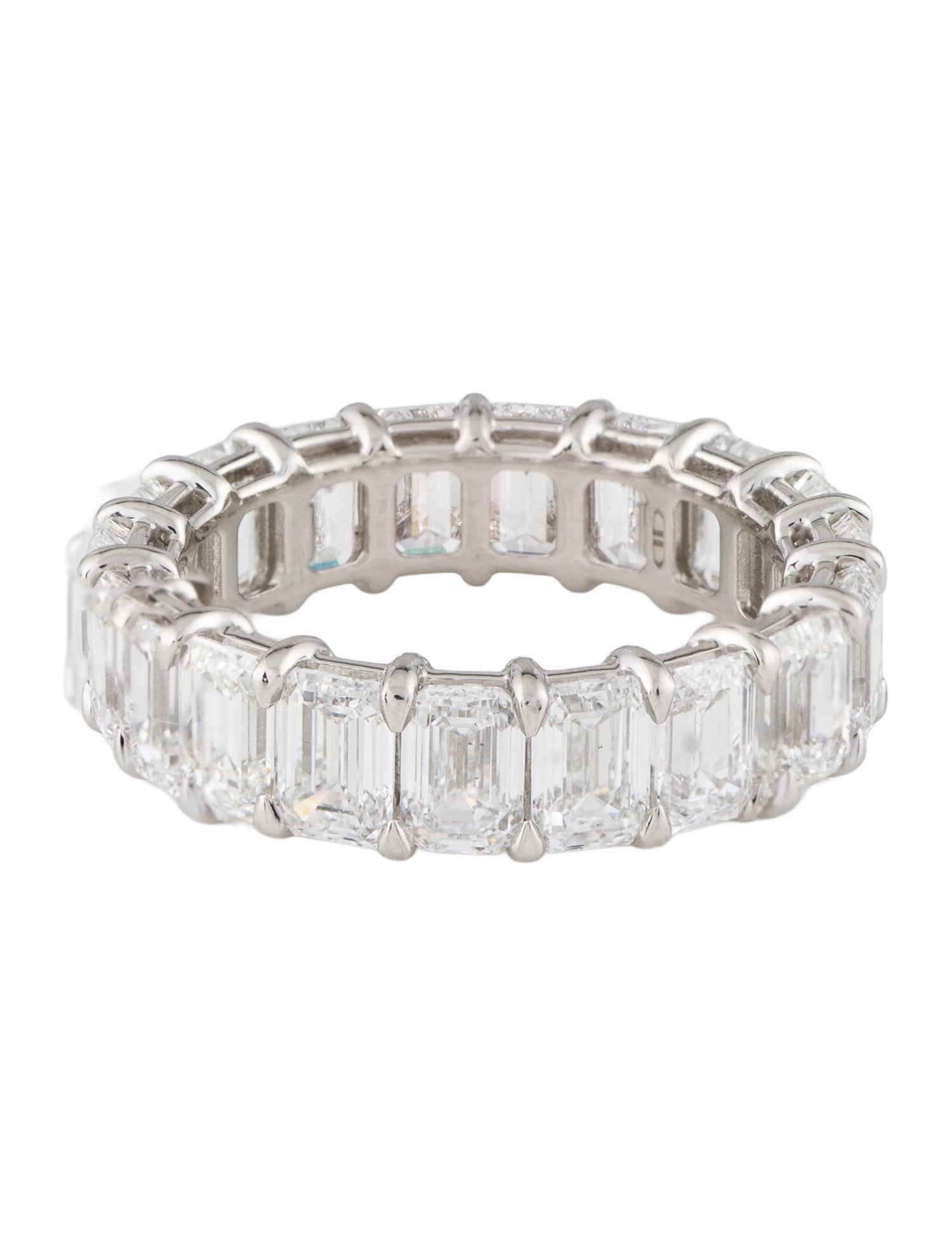 Daniella Design Platinum 7.26ctw Diamond Eternity Band Ring