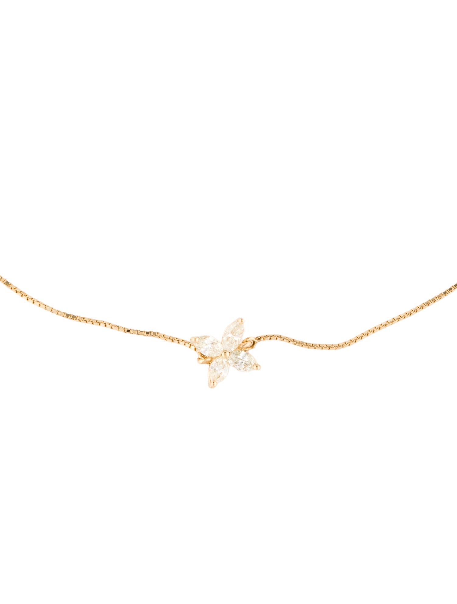 Daniella Design 18K Diamond Flower Station Bracelet