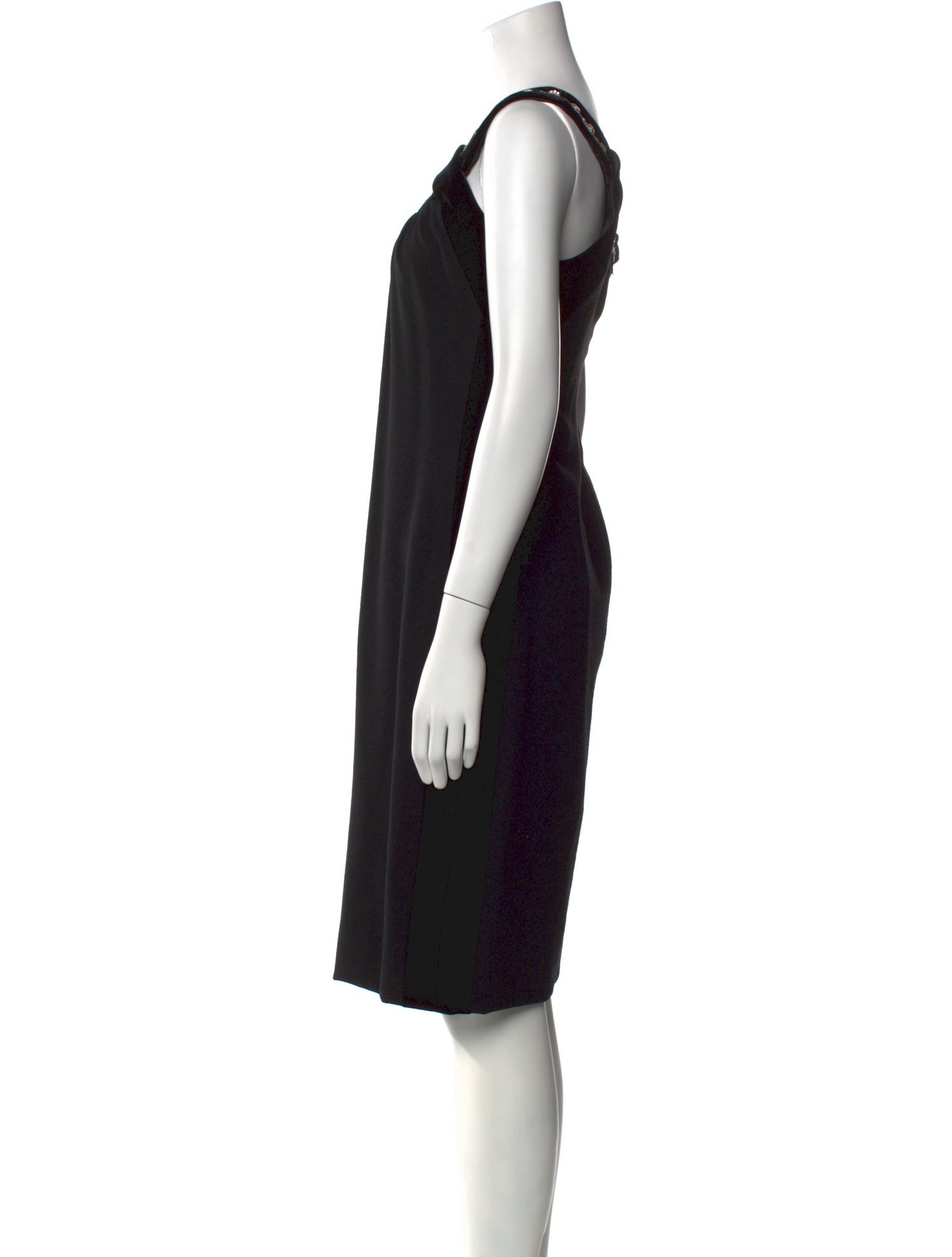 Donald Deal Scoop Neck Knee-Length Dress