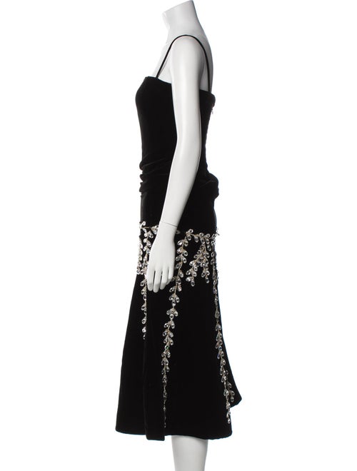 Donald Deal Square Neckline Midi Length Dress