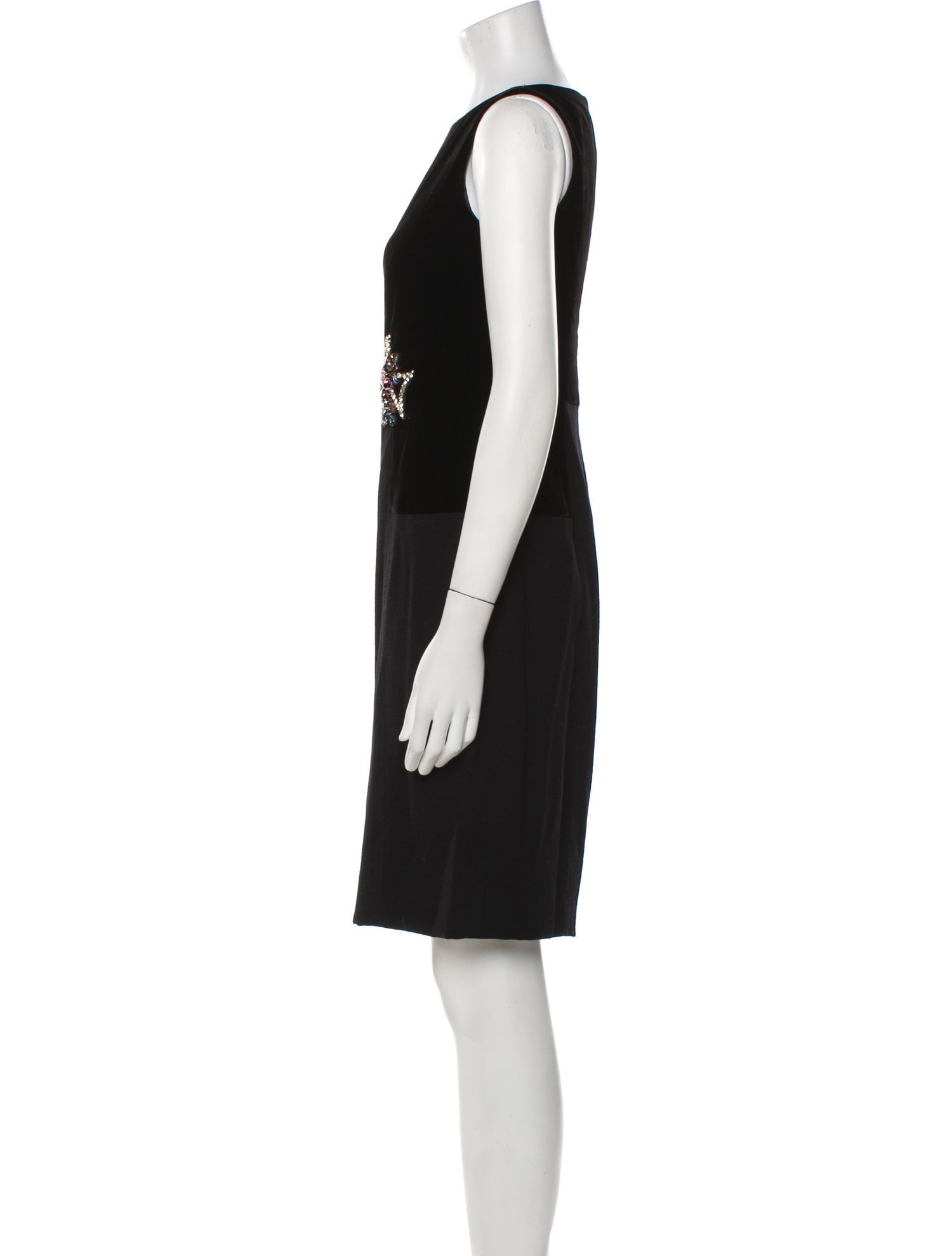 Donald Deal Bateau Neckline Knee-Length Dress