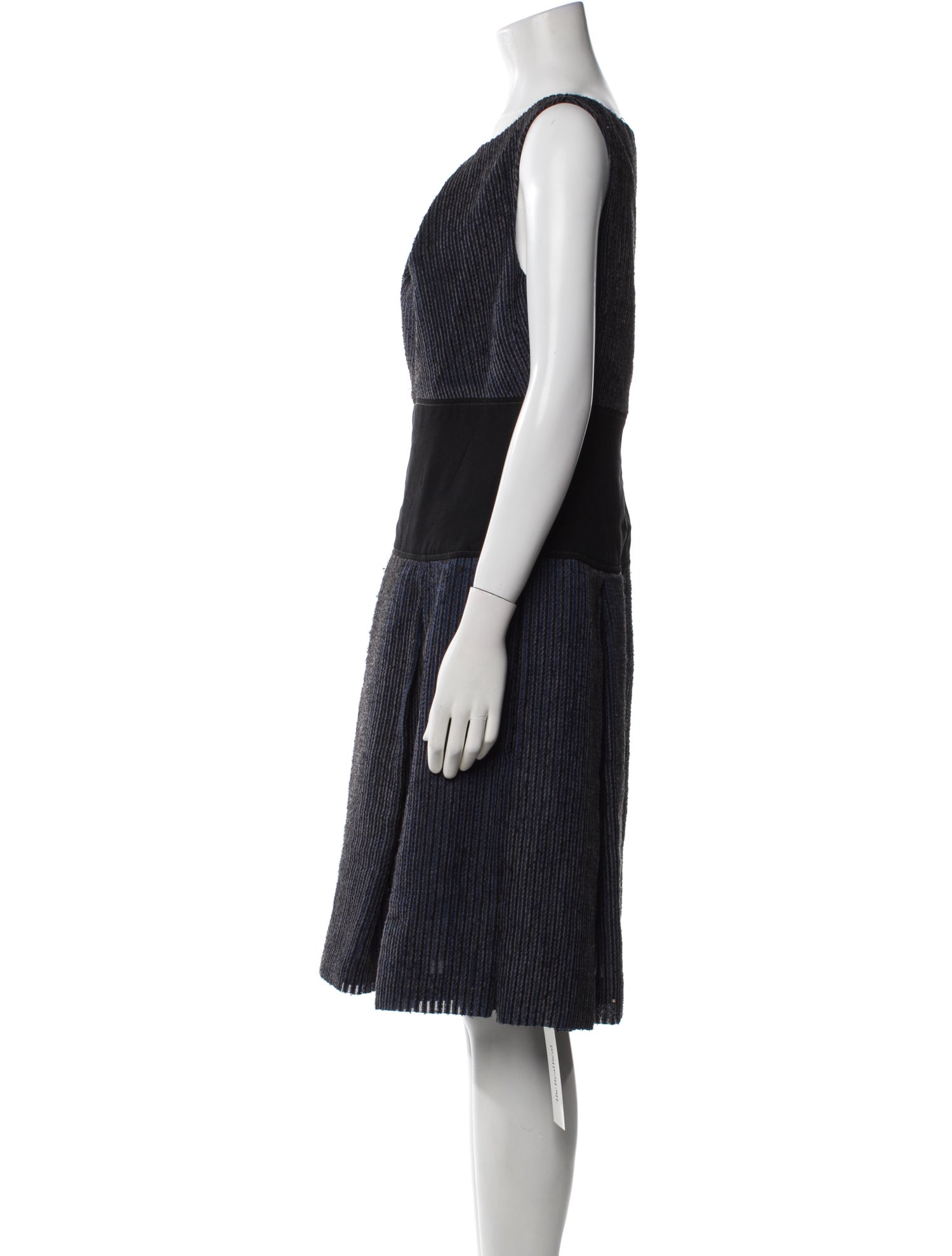 Donald Deal Striped Knee-Length Dress