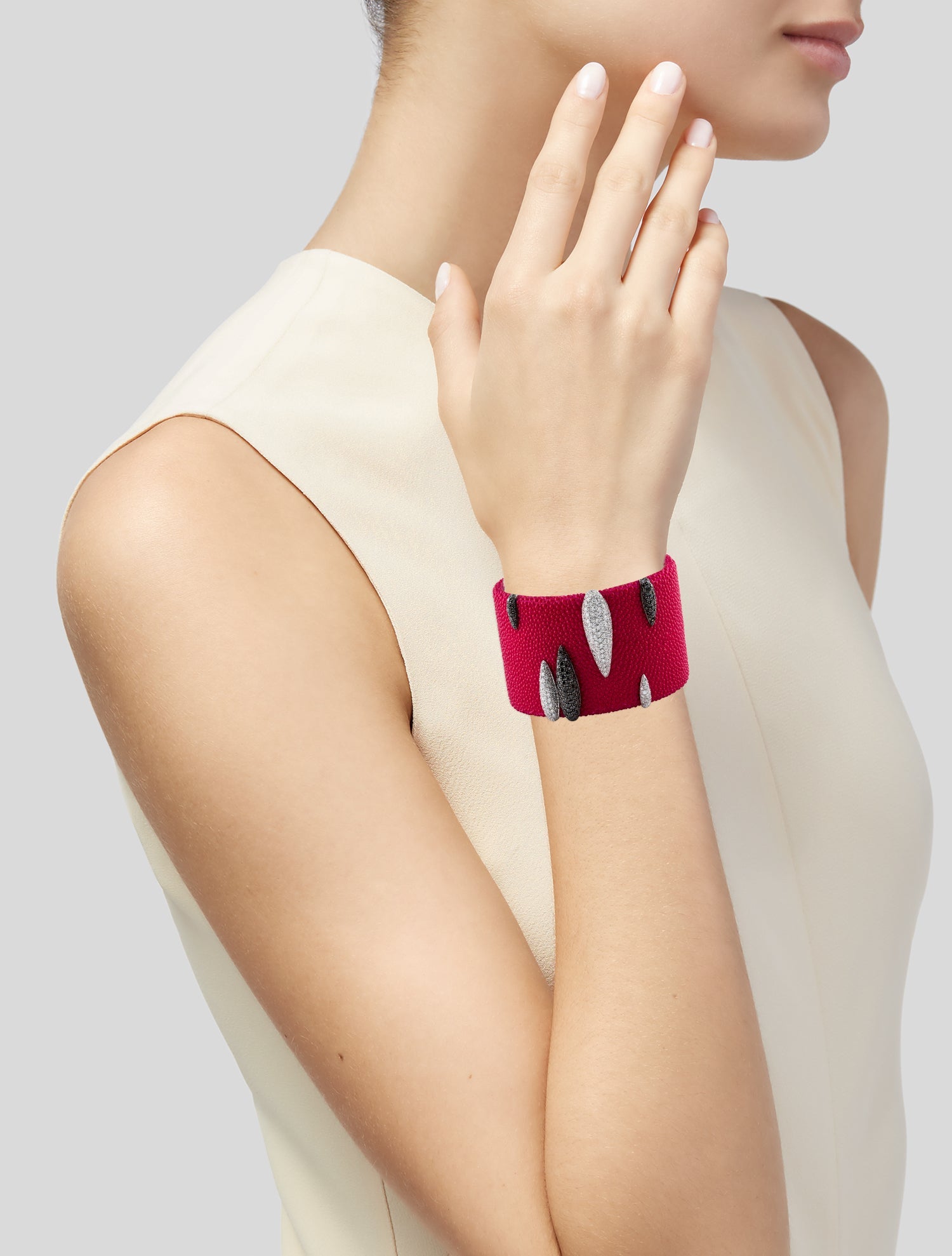 De Grisogono 18K Stingray & Diamond Galuchat Cuff