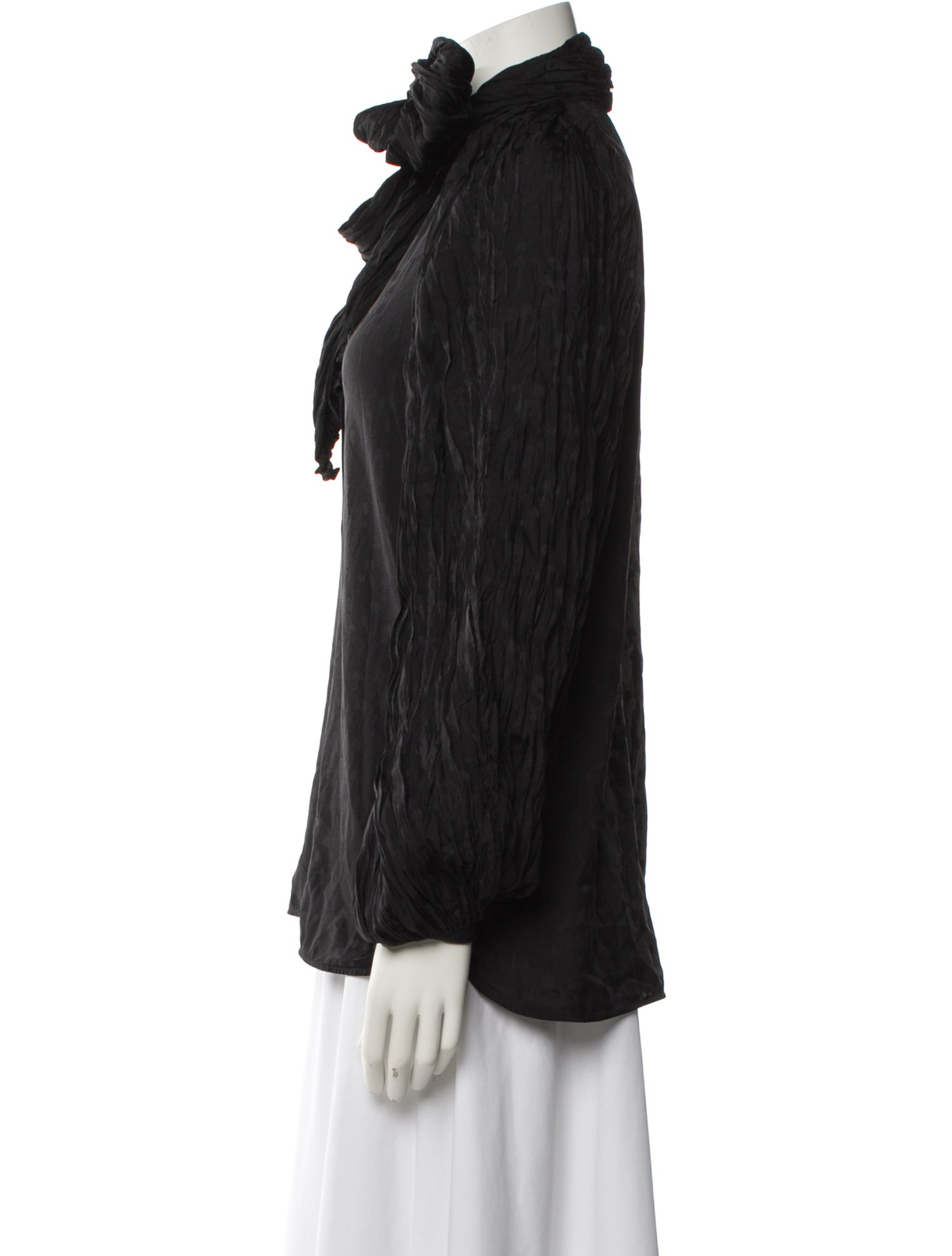 Del Core Mock Neck Long Sleeve Button-Up Top