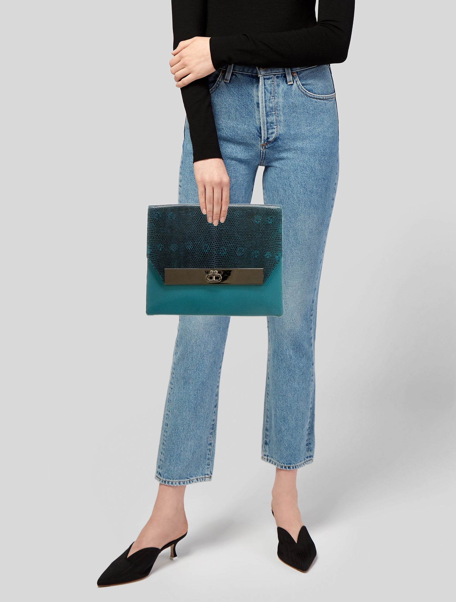 Dee Ocleppo Leather Portfolio w/ Tags