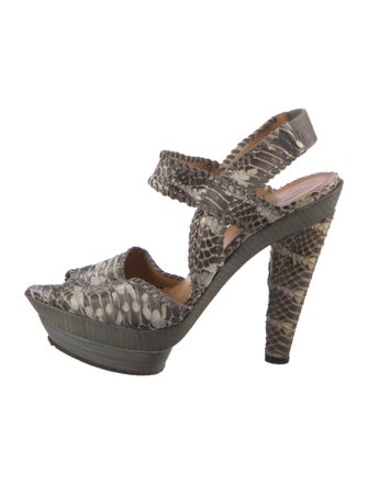 Devi Kroell Embossed Leather Animal Print Slingback Pumps