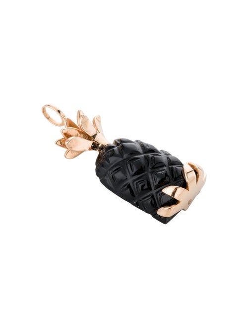 Dezso by Sara Beltran 18K Onyx Deco Carved Pineapple Pendant