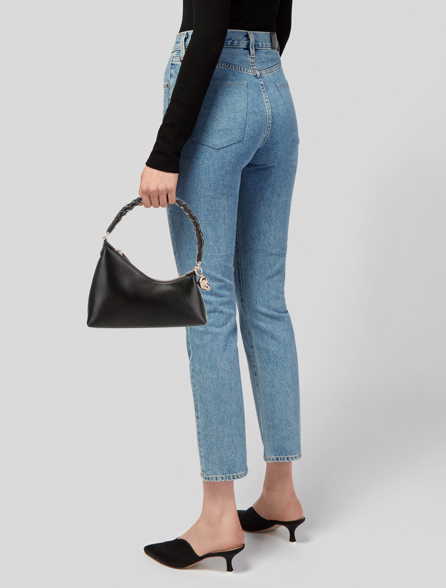 Aupen Leather Shoulder Bag