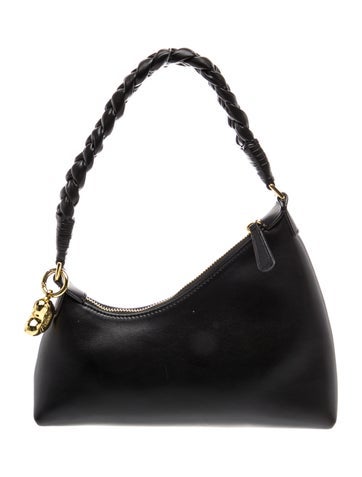 Pre-owned Aupen Leather Shoulder Bag In Black