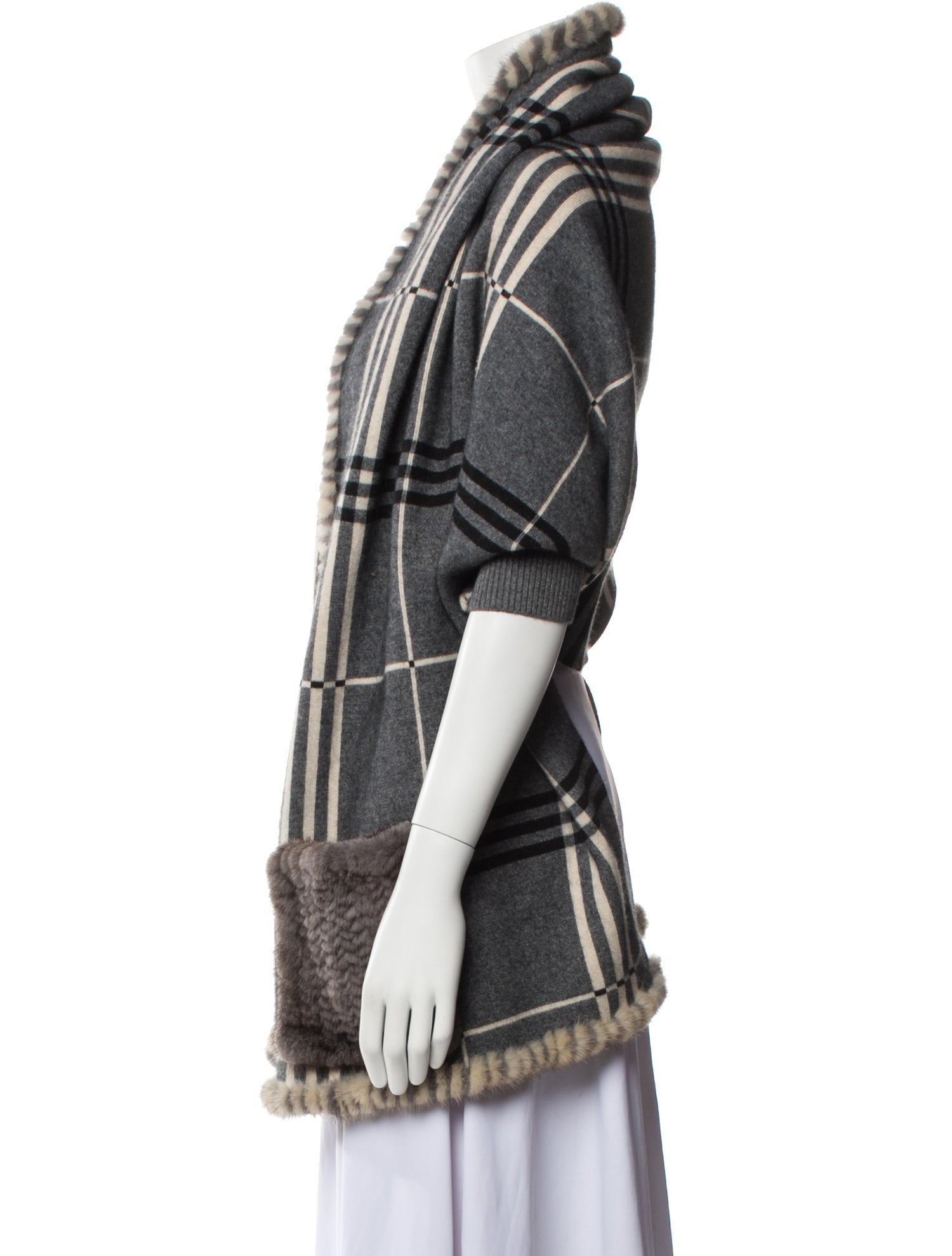 DiOMi Wool Plaid Print Sweater