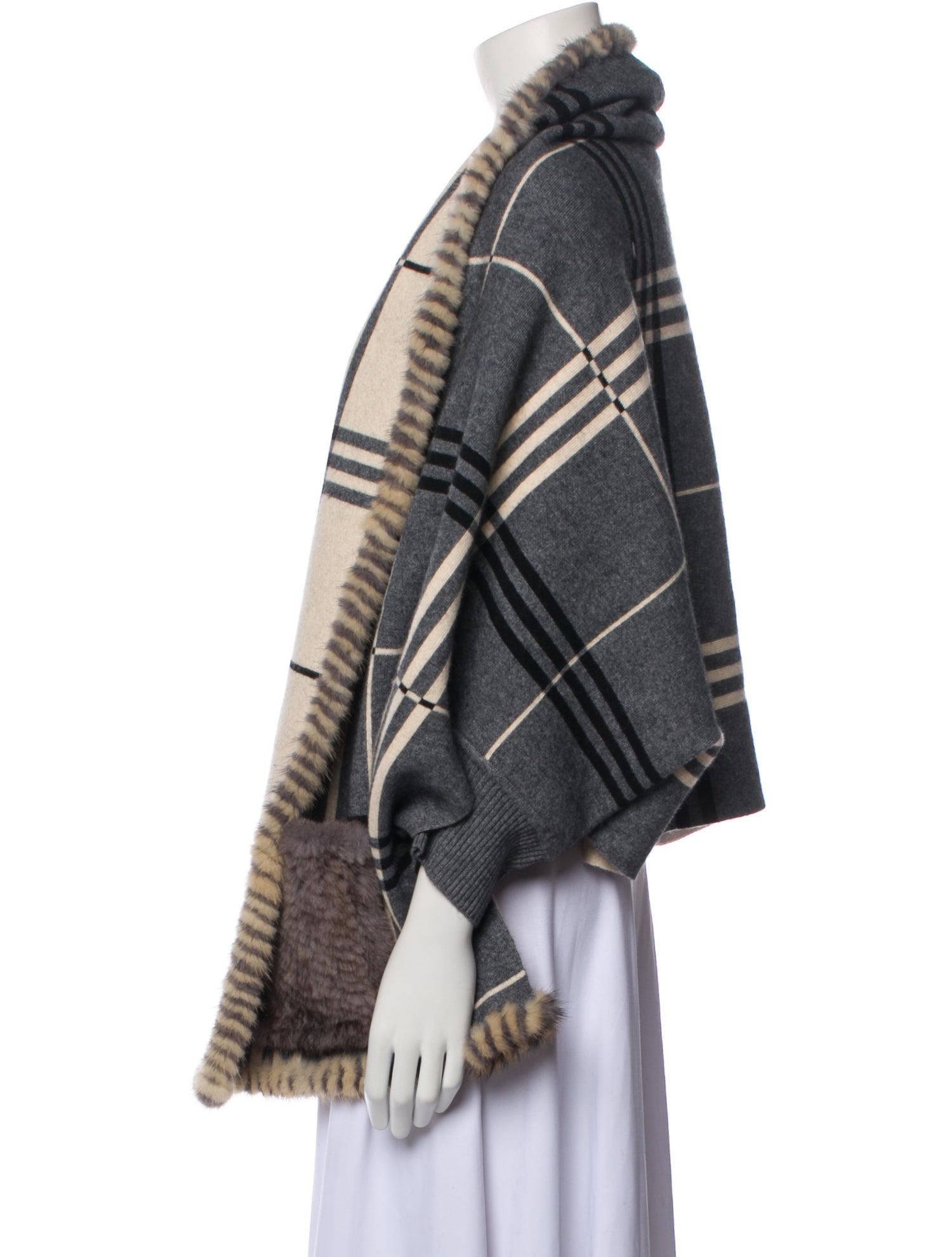 DiOMi Wool Plaid Print Sweater