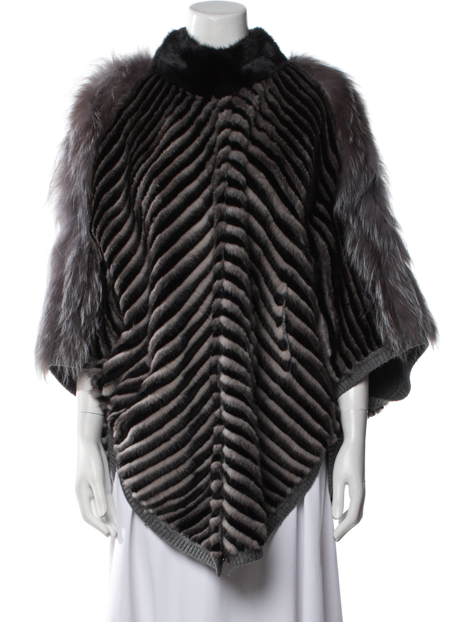 DiOMi Cashmere Animal Print Poncho