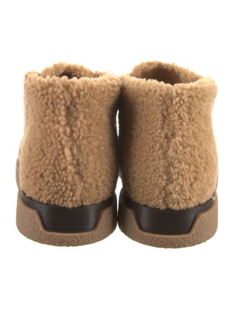 DIOR MEN Shearling Lace-Up Boots
